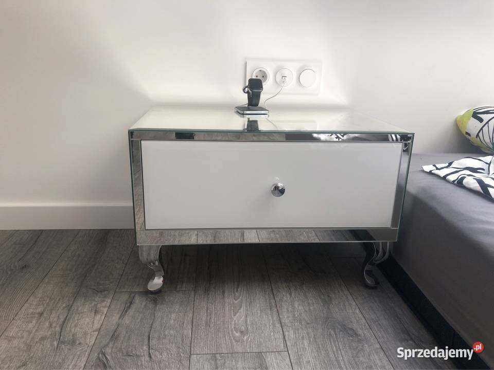Stolik nocny lustrzany z lustra glamour 41cm Kępno