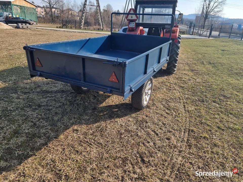 JEDNOOSIOWA przyczepa lad 2 t Grybów sprzedam