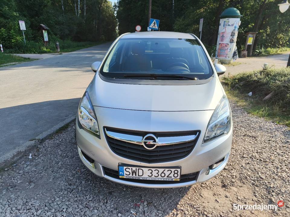Meriva salon fabryczna LPG 64 przesuwane tylne Warszawa