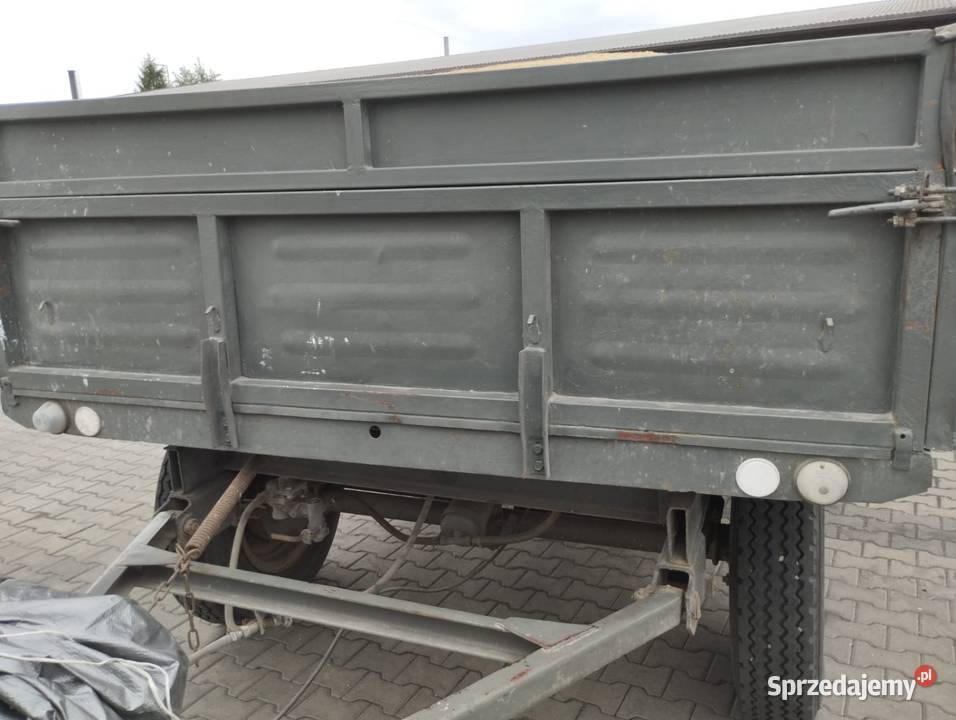 Sprzedam przyczepę Autosan D 46A nieuszkodzony Przyczepy rolnicze Przewale