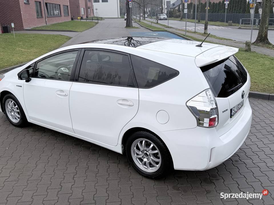 Toyota Prius 7 Osób GazHybryda Zarejestrowany w Polsce Ruda Śląska