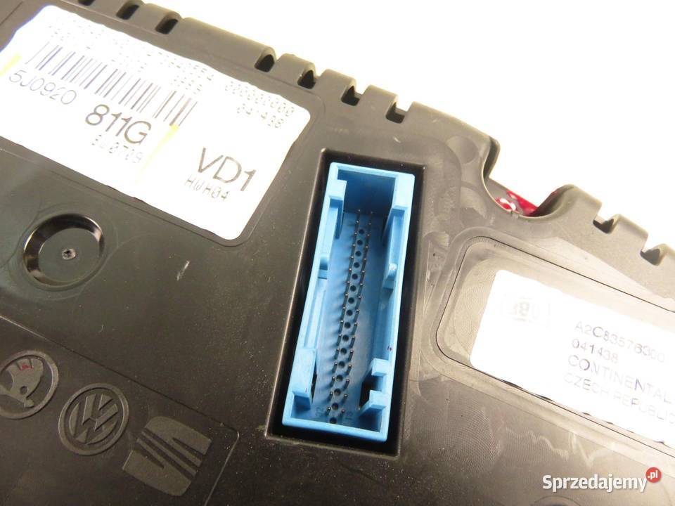 LICZNIK SKODA FABIA II 14 5J0920811G