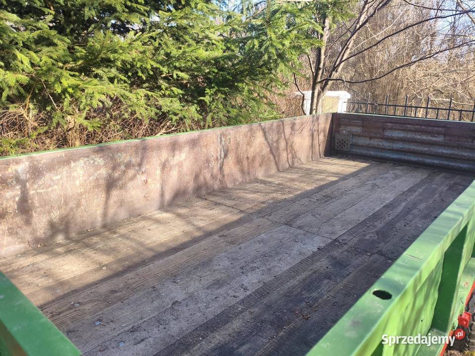 Przyczepa jednoosiowa sztywna nieuszkodzony