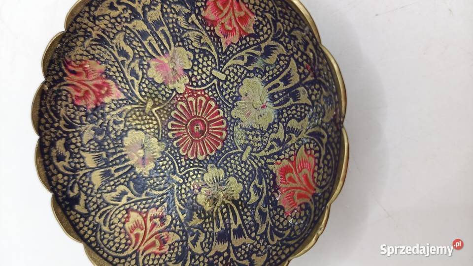 Dwa mni talerzyki podstawki mosiężne kolorowe lubelskie Zamość sprzedam