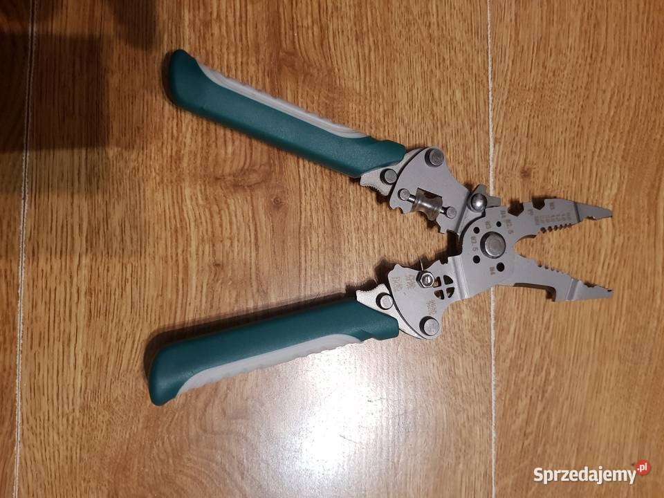 Profesjonalne narzędzie elektryków