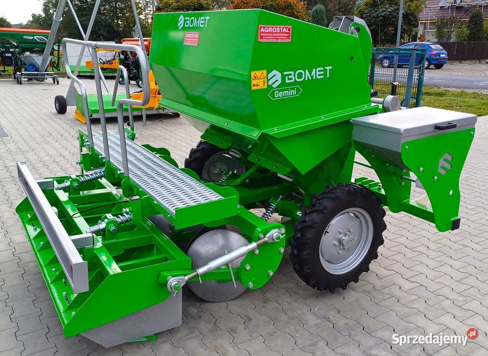 Sadzarka do ziemniaków Bomet S339 zbiornik 800L Siewniki i sadzarki Tarnogród