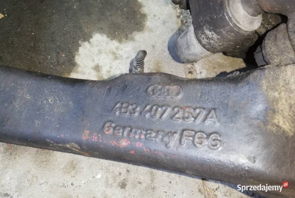 Zwrotnica zwrotnice Audi a4 s4 b5 a6 c5 duży Sanok