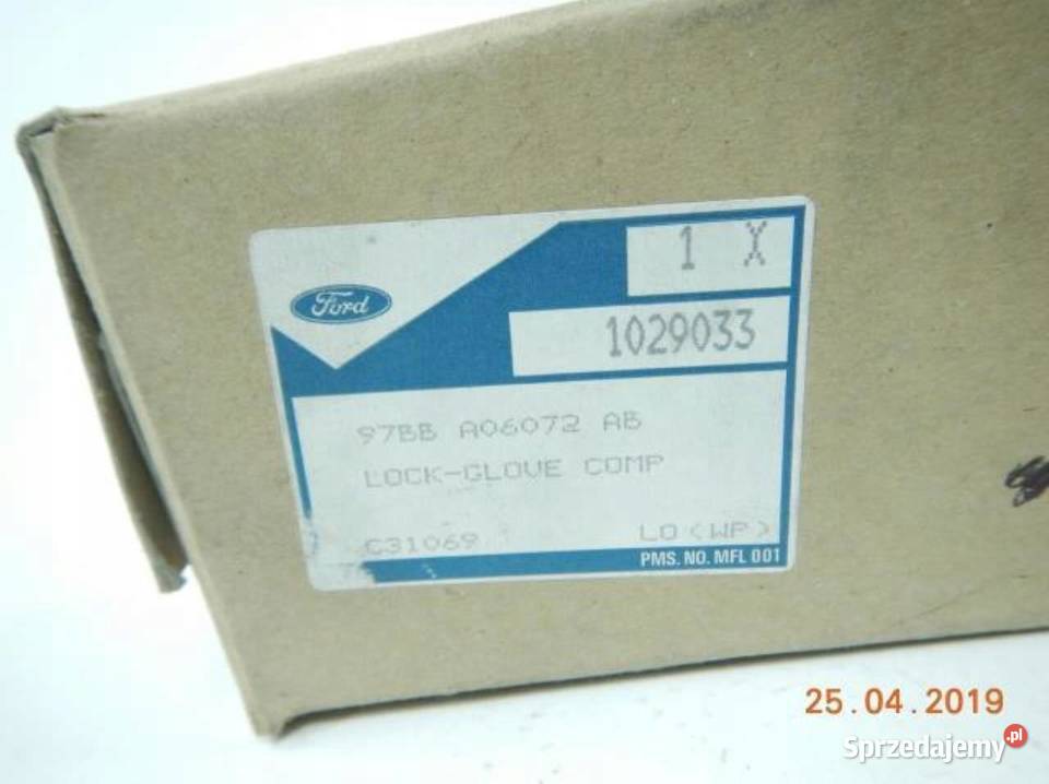 PLASTIK OSŁONA KONSOLI FORD MONDEO 9600 1029033 sprzedam