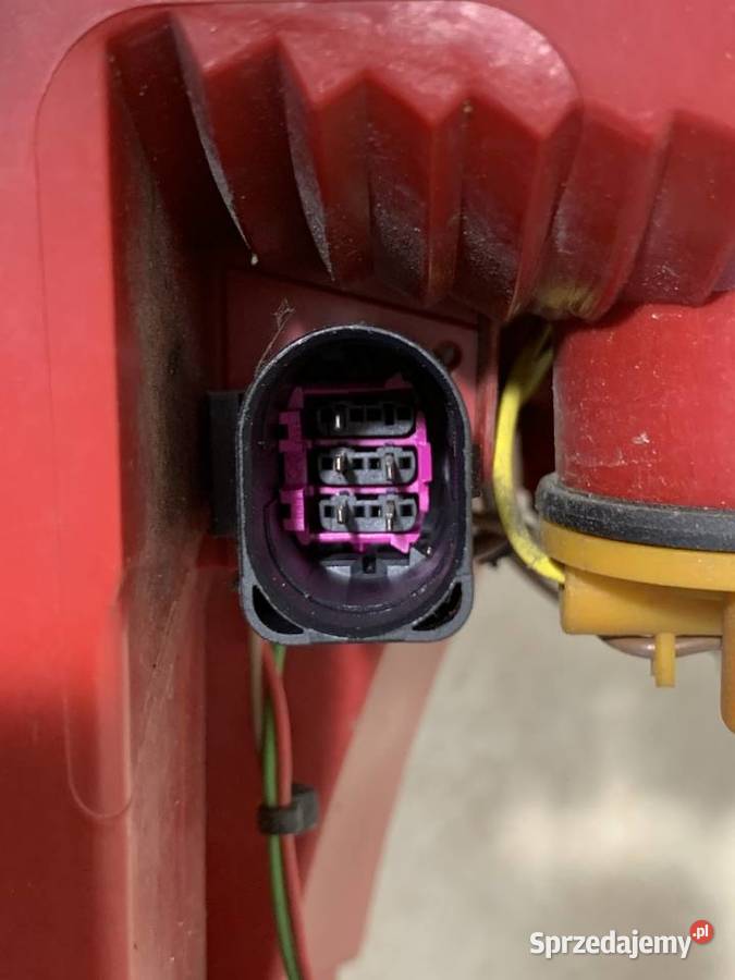 Lampa lewa tylna AUDI A3 8P CABRIO 8P7945095 Led małopolskie Barwałd Dolny sprzedam