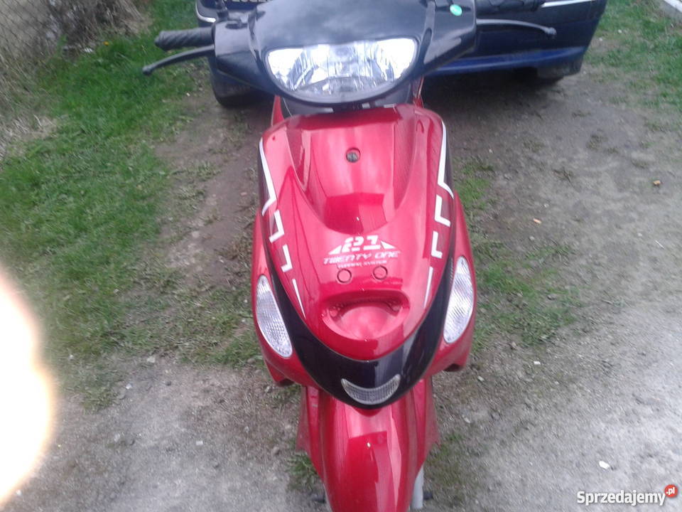 Mało używany nowyskuter