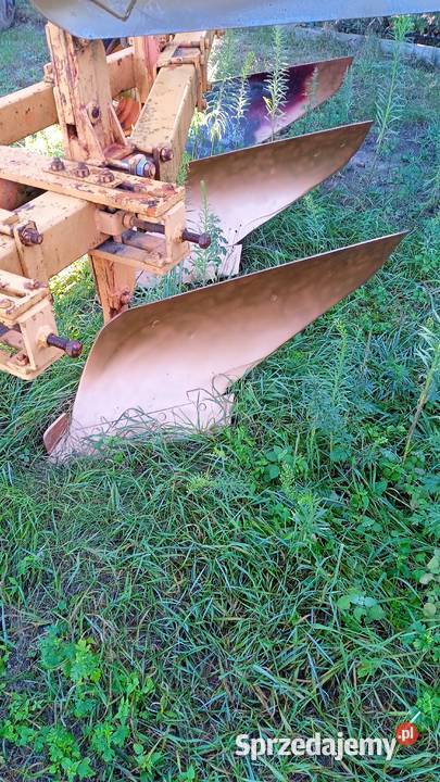 Sprzedam pług 3 skibowy obrotowy