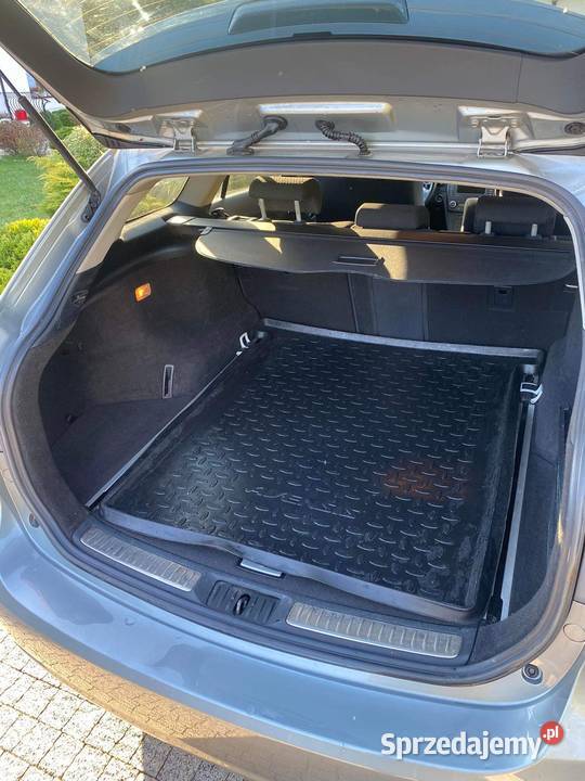 Toyota Avensis 2009 r benzyna LPG Dąbrowa Tarnowska