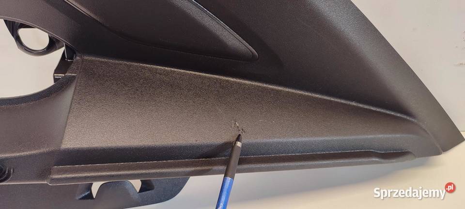 VOLVO XC40 OSŁONA SŁUPKA PRAWY TYŁ 32244155