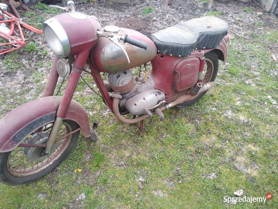 Jawa175 Przyłogi