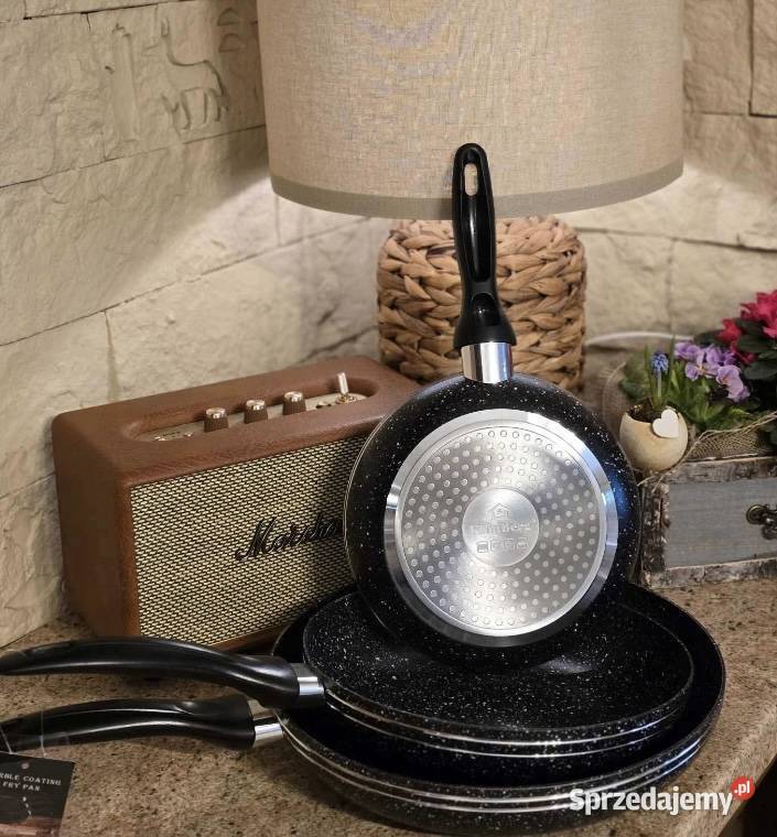 109 Patelnię aluminiowe z powłoką marmurkowa Zabrze