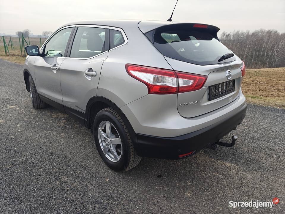 Nissan Qashqai 2014 12 Benzyna 115 Kamera