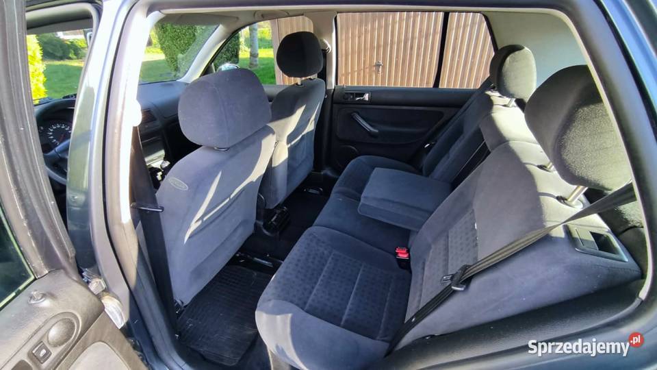 Volkswagen Golf IV 14 16v Radio 2 DIN