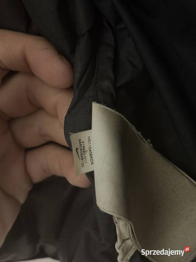 Oryginalna kurtka Nike pikowana L 178182 mała Kowale sprzedam