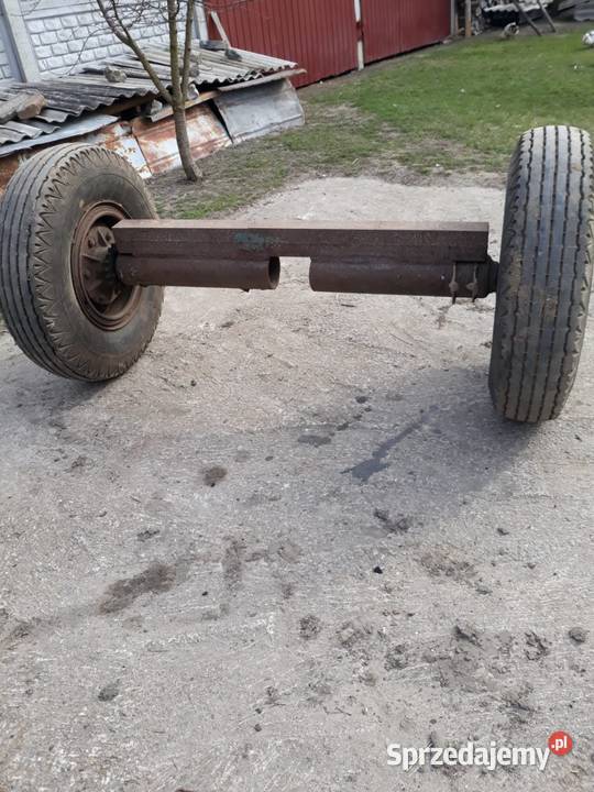 Os z kołami przyczepa rozrzutnik Włoszczowa
