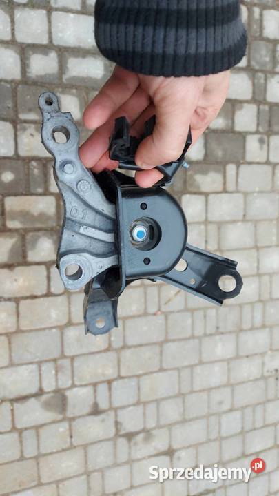 Toyota CHR 18H łapa poduszka silnika wysyłka Radzymin