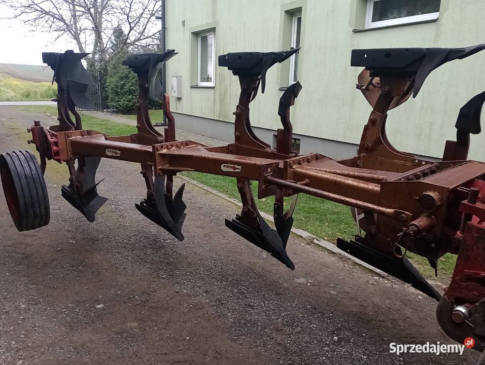 Pług 4 skibowy Goizin Overum Kverneland Jabłonna Druga