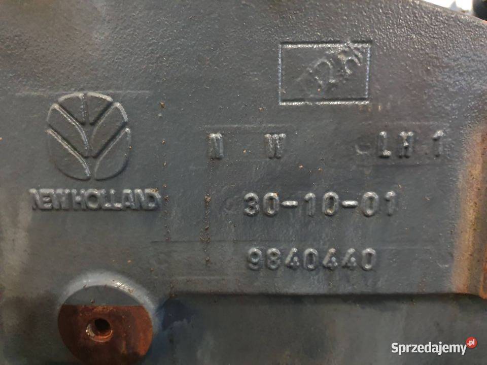 OBUDOWA SKRZYNI HOLLAND 8870 A 9840440 Lipno