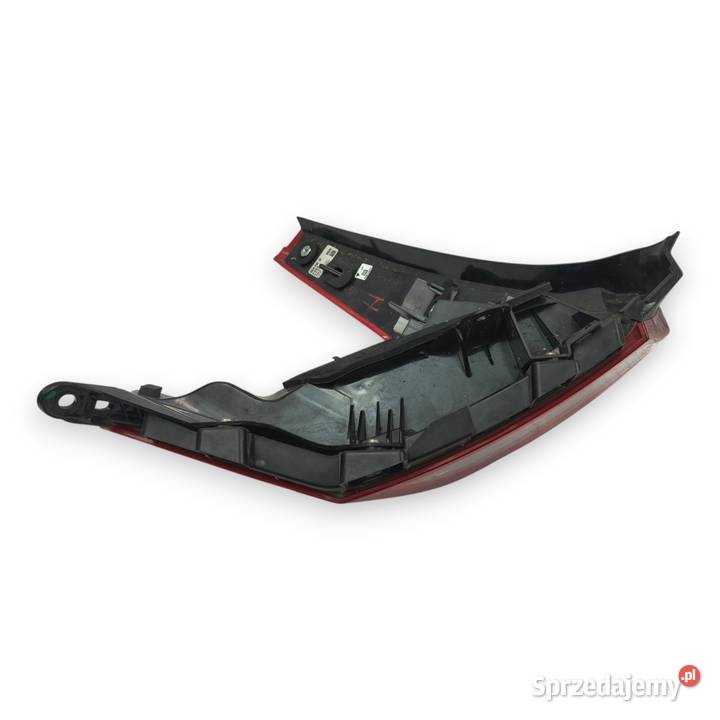 LAMPA PRAWA Volvo V40 II kombi 20122019 tylna Chełm