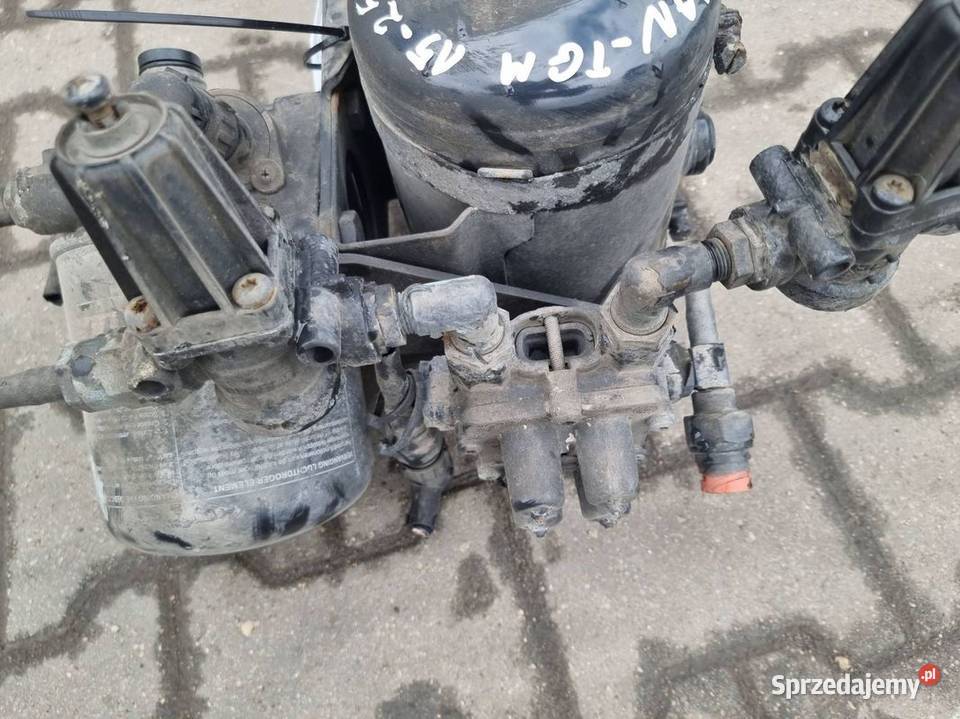 OSUSZACZ MAN TGM 15250 Pozostałe Części samochodowe sprzedam