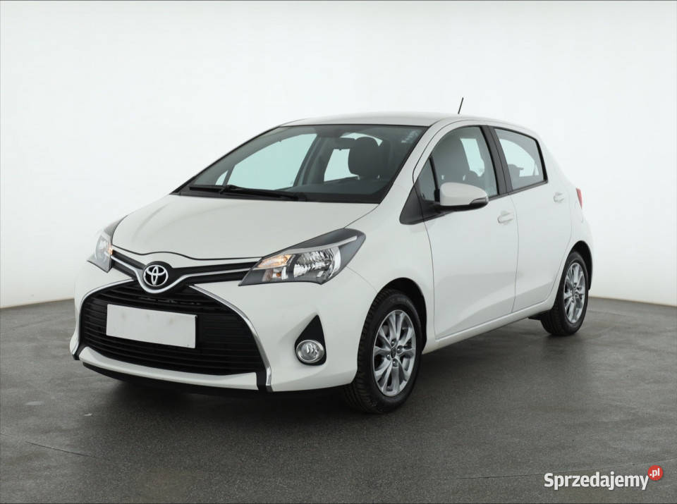 Toyota Yaris 133 Dual VVTi manualna Piaseczno sprzedam