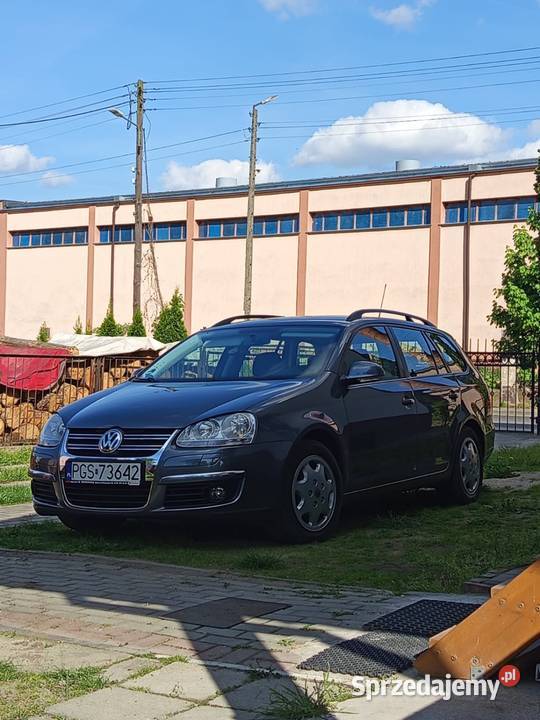 VW Golf 5 kombi 16 mpi 102 benzyna Krobia