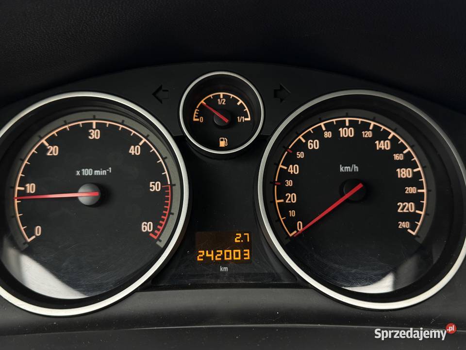 17CDTi 110 Gwarancja Klima Navi Książki kurtyny powietrzne Sanok