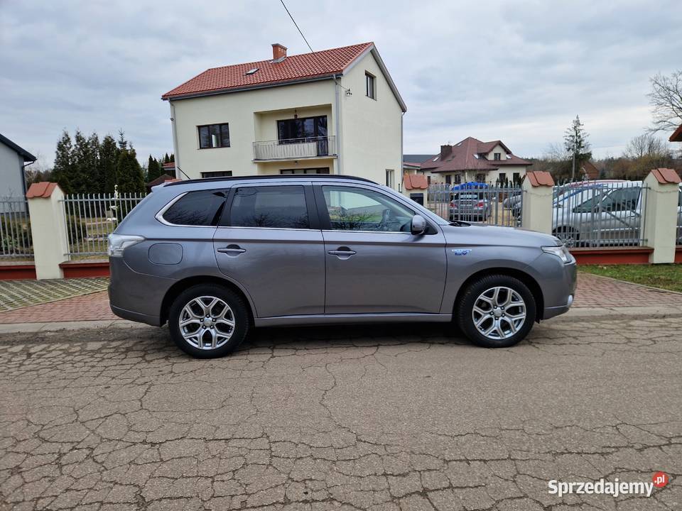 Mitsubishi Outlander 20 PHEV Instyle 4X4 Outlander Nadma