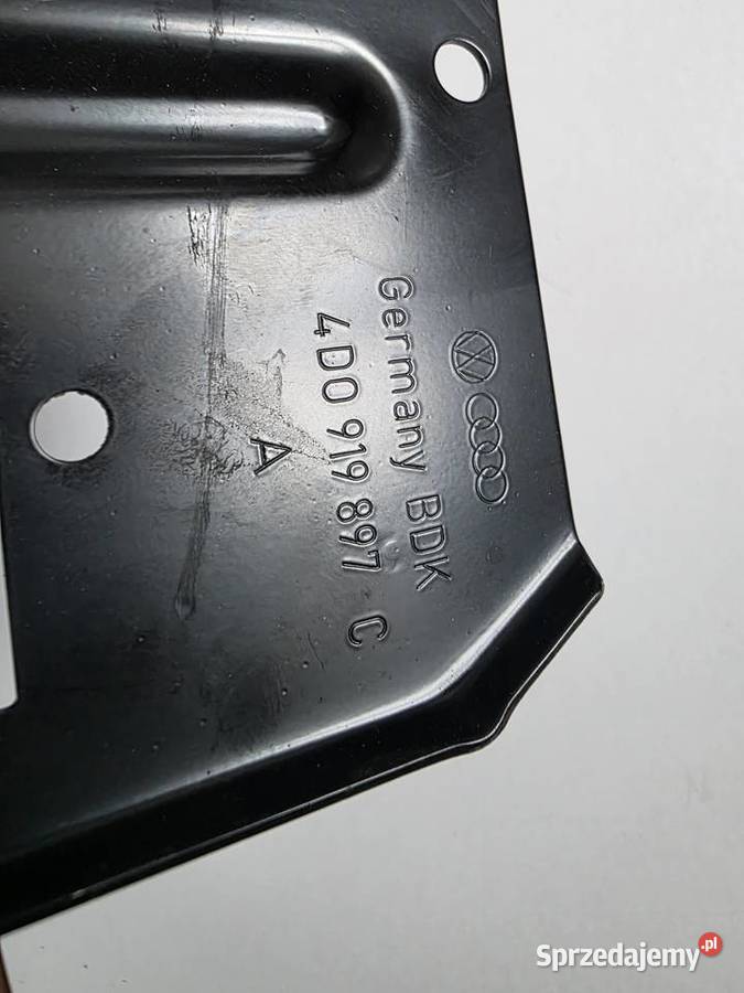 Uchwyt Zmieniarki wzmacniacza Audi A8D2 Iława