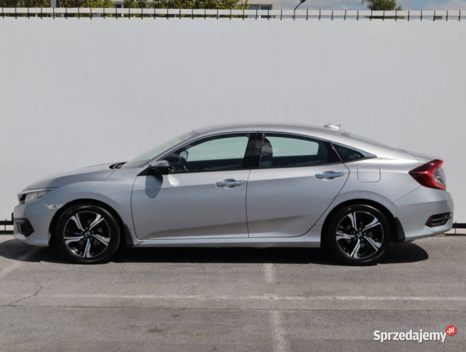 Honda Civic 15 VTEC 4/5 Lublin