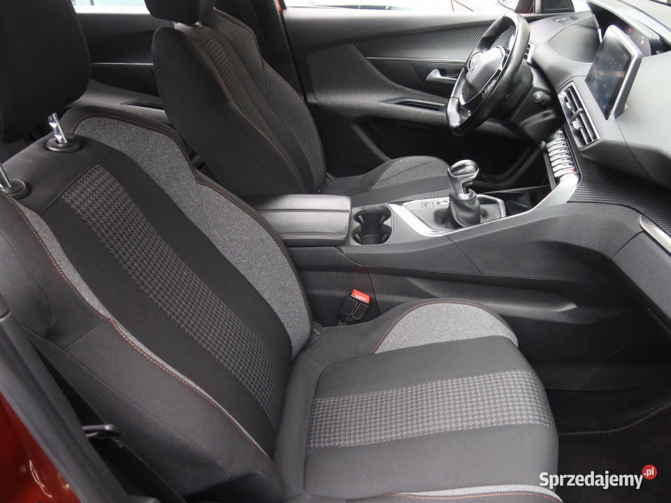 Peugeot 5008 PureTech 130 Katowice