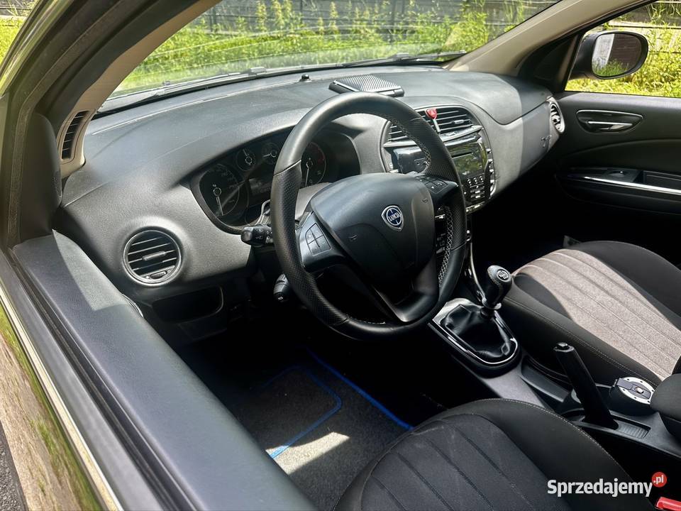 Lancia Delta 14 Tjet fabryczne LPG IDEALNA radio Sopot sprzedam
