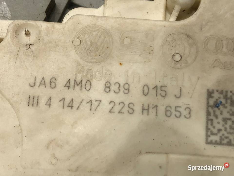 ZAMEK DRZWI LEWY TYŁ AUDI Q7 4M SUV 4M0839015J