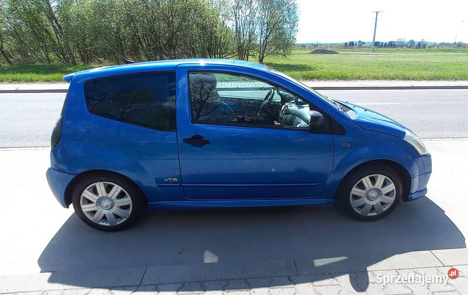 Citroen c2 14 16 v 90 Kraków sprzedam