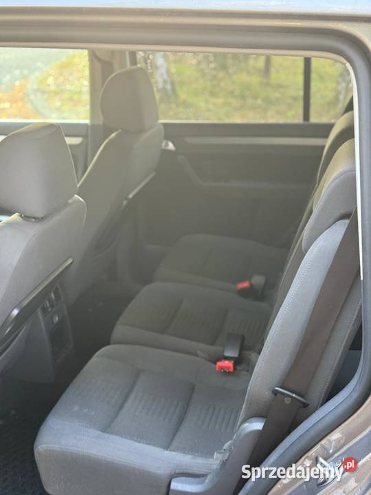 Volkswagen Touran14T7OsóbLiftAluZadbanyZamiana nawigacja Częstochowa