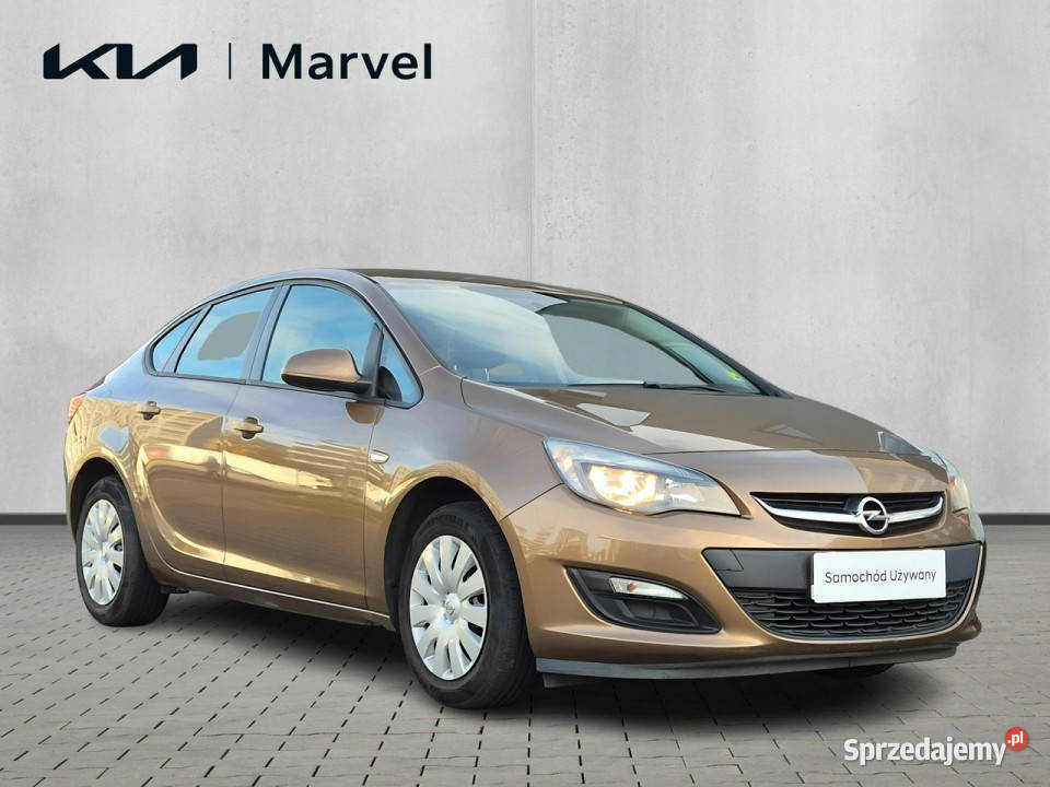 Opel Astra 14 100 ACTIVE 5MT Serwisowany Astra łódzkie