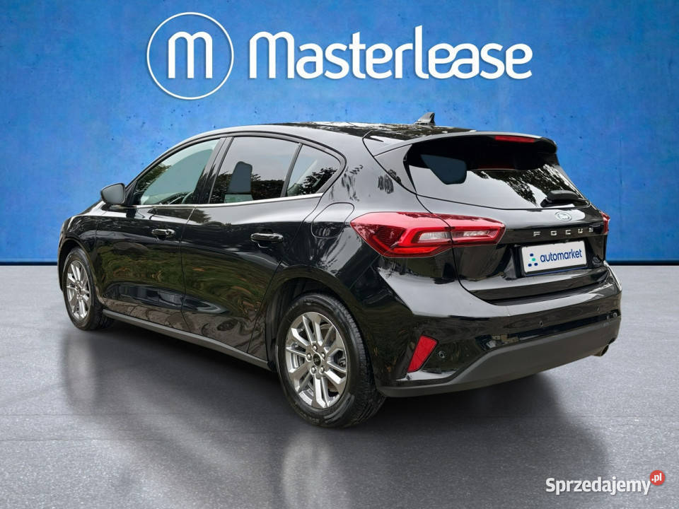 Ford Focus 10 EcoBoost mHEV Titanium X Z Rok produkcji 2024