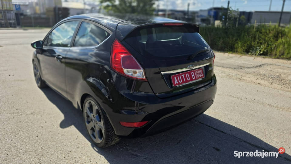 Ford Fiesta climatronic zarejestrowana zwykła Zarejestrowany w Polsce Lębork