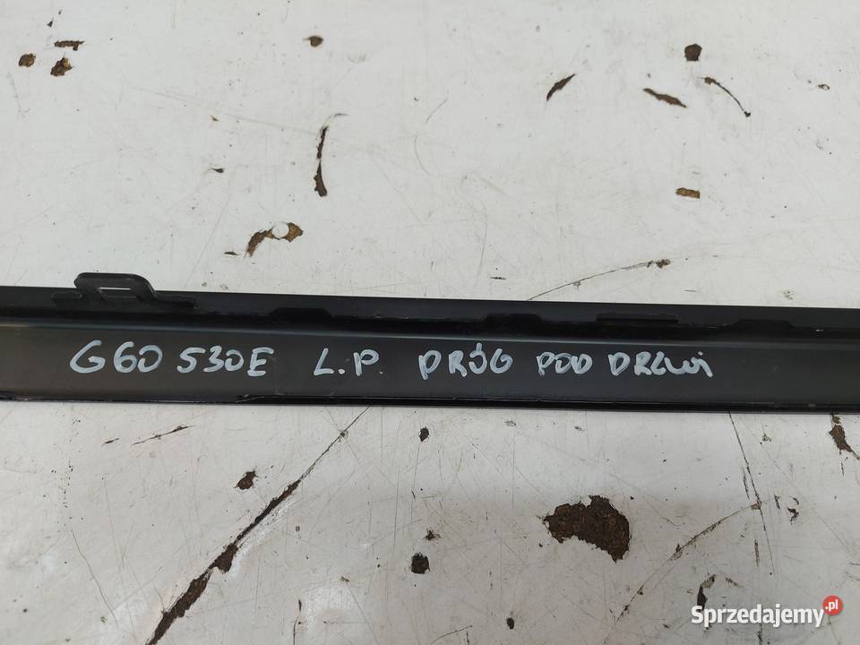 BMW 5 G60 Listwa progowa lewa pod drzwi 8084761