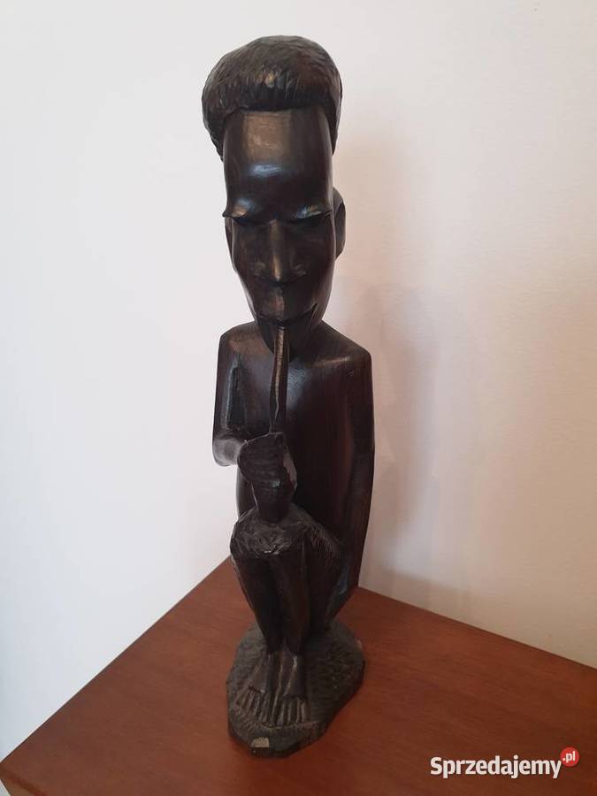 Figurka z drewna egzotycznego mężczyzna z fajką Radom