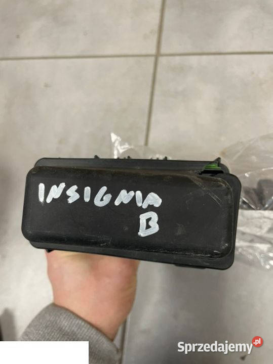 Opel Insignia B wiązka instalacji przekaźniki Kozubszczyzna sprzedam
