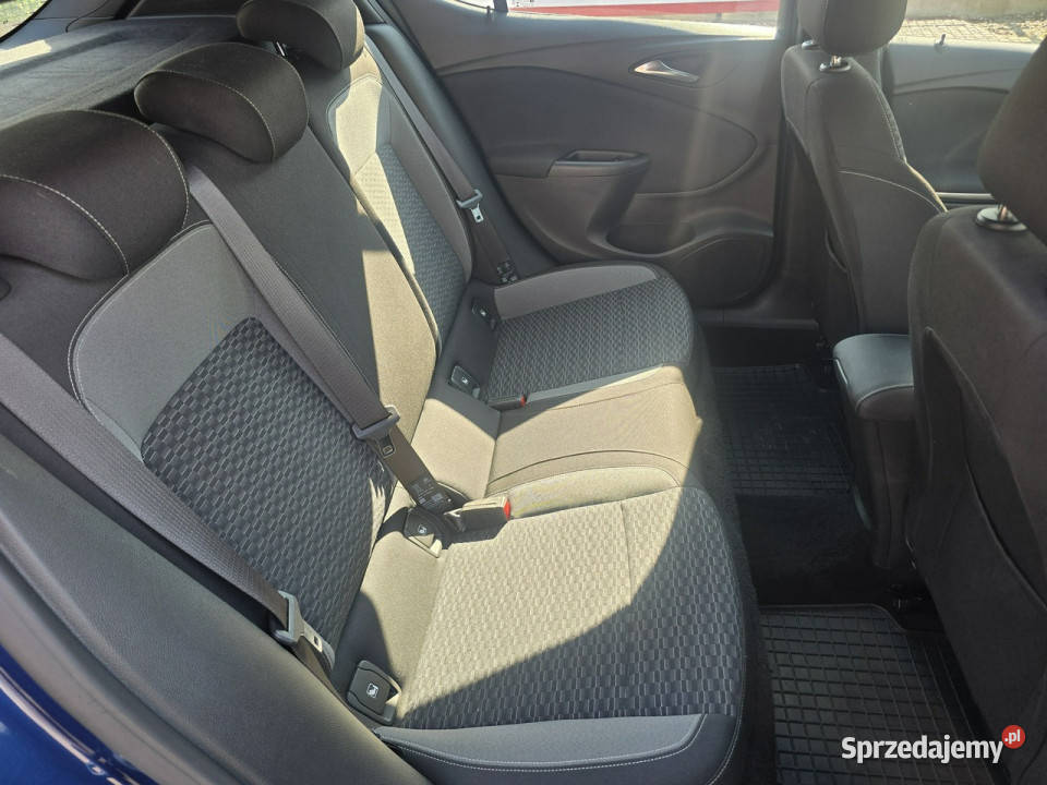 Opel Astra GS Line Hatchback 15 CDTI 122 Salon Włocławek