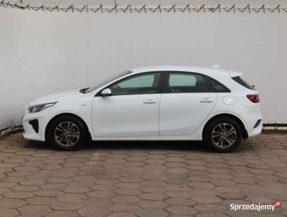 Kia Ceed 16 CRDi MHEV gniazdo USB