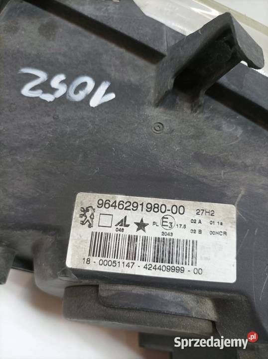 LAMPA PRZÓD PRAWA EUROPA 9646291980 Peugeot 307