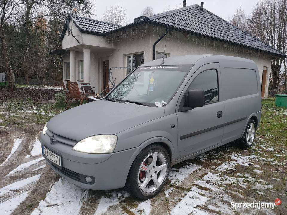Opel combo 17td 65koni klima elektryka kamera Bytów