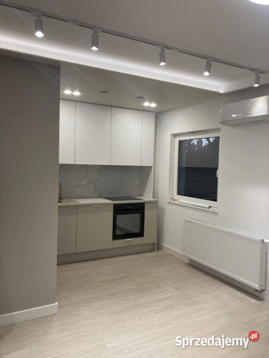 Kawalerka z niskim czynszem klimatyzacja balkon Szczecin